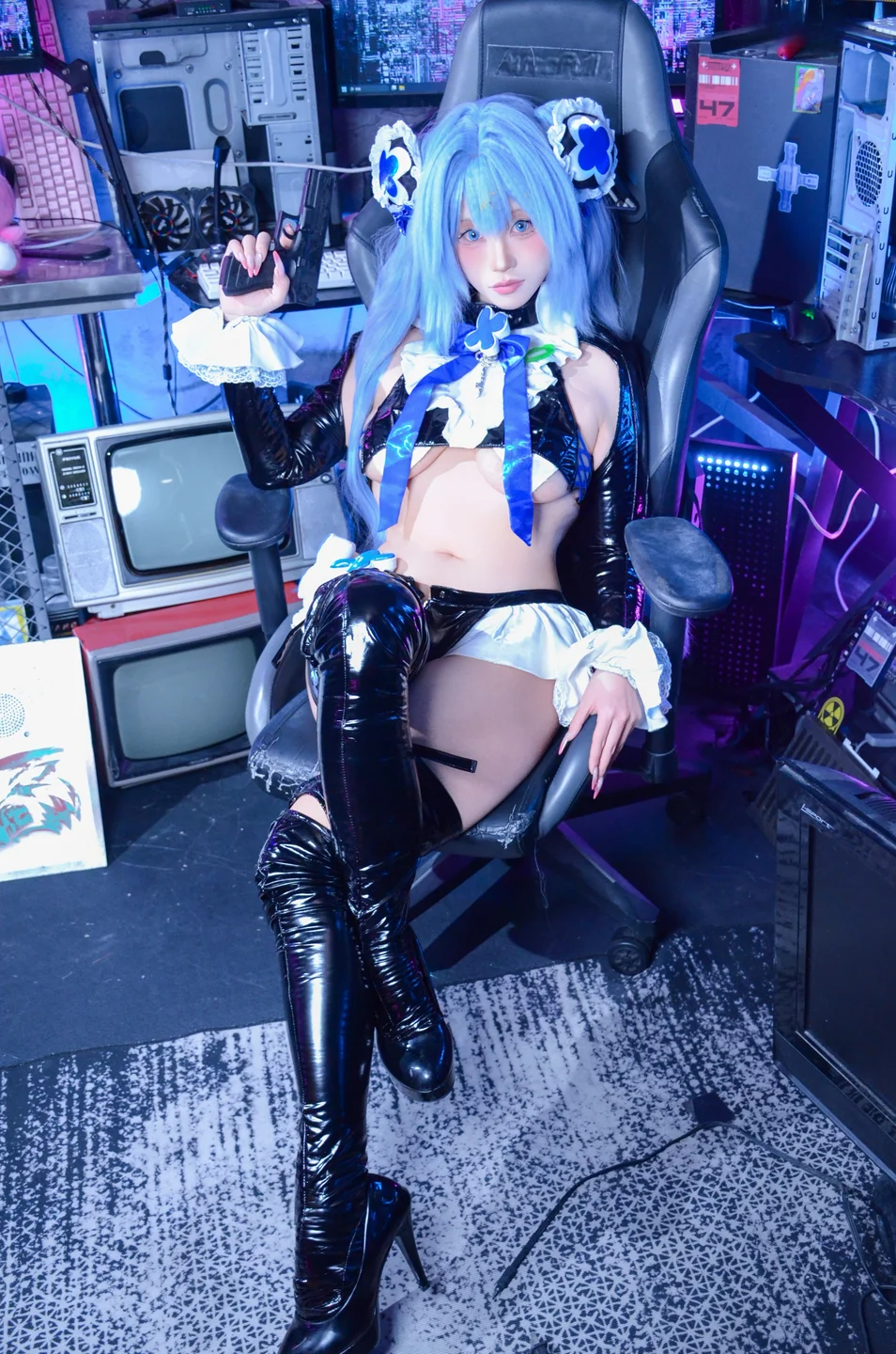 叉烧hibiki - No.001 NIKKE 汉塞尔 [114P,7V-1.95GB] tg@simisebaisi 【丝足阁】049.webp
